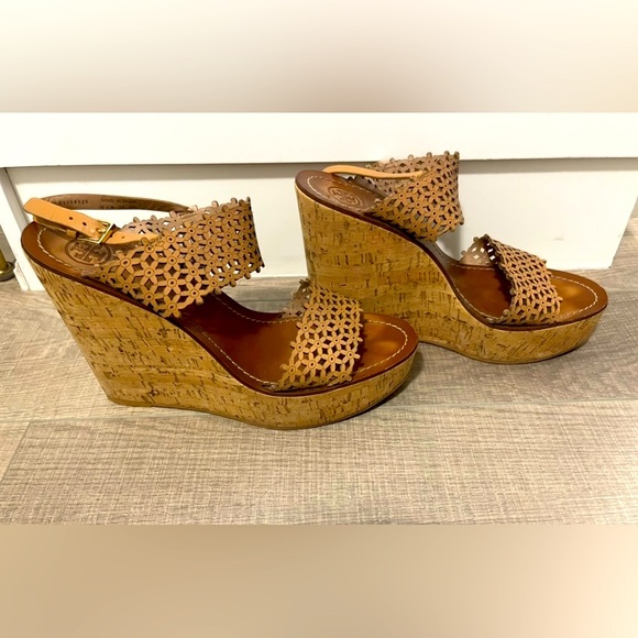 Tory Burch Wedges Sandals Platform Tan/Neutral - Picture 1 of 5
